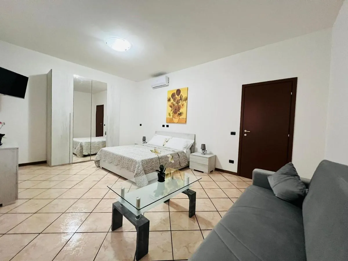 Casa Vacanza Elena 2 Verona 0*,