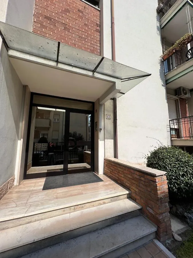 Casa Vacanza Elena 2 Verona 0*,